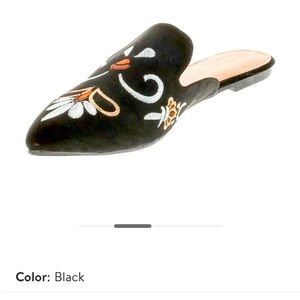 YOKI embroidered mules